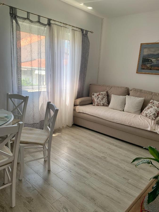 Apartments Villa Antony 2 Дрвеник Экстерьер фото