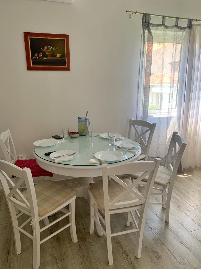 Apartments Villa Antony 2 Дрвеник Экстерьер фото