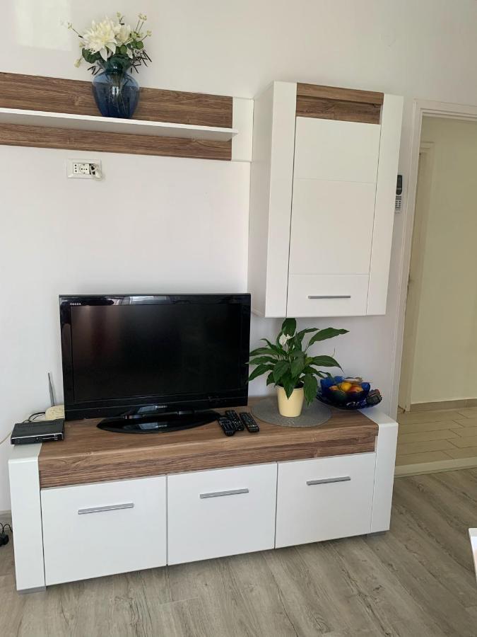 Apartments Villa Antony 2 Дрвеник Экстерьер фото