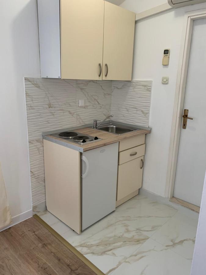 Apartments Villa Antony 2 Дрвеник Экстерьер фото